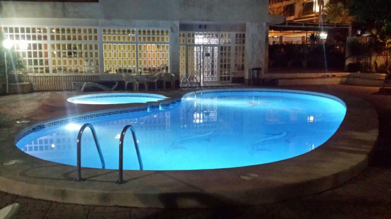 Apartamentos Maria Victoria Benidorm Exterior photo